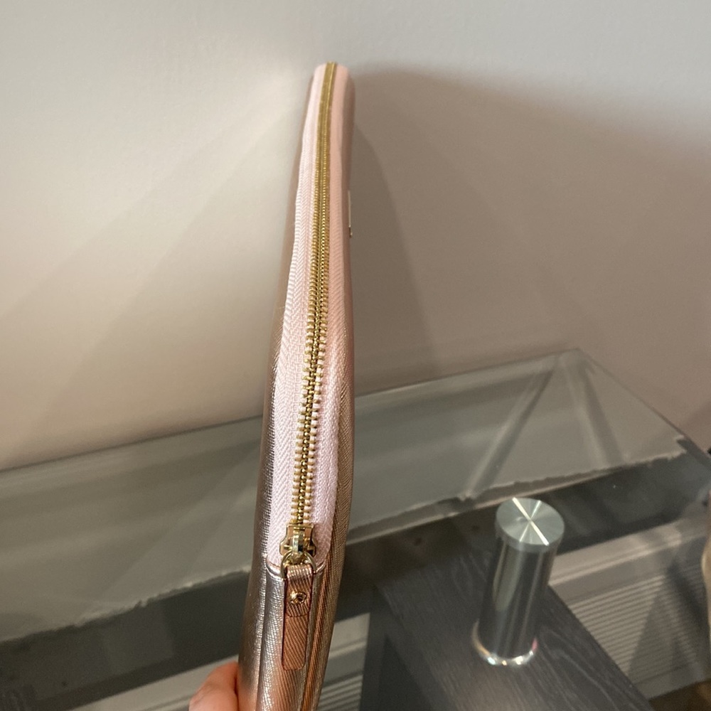 Rose Gold Kate Spade Computer Case - Picture 4 of 4